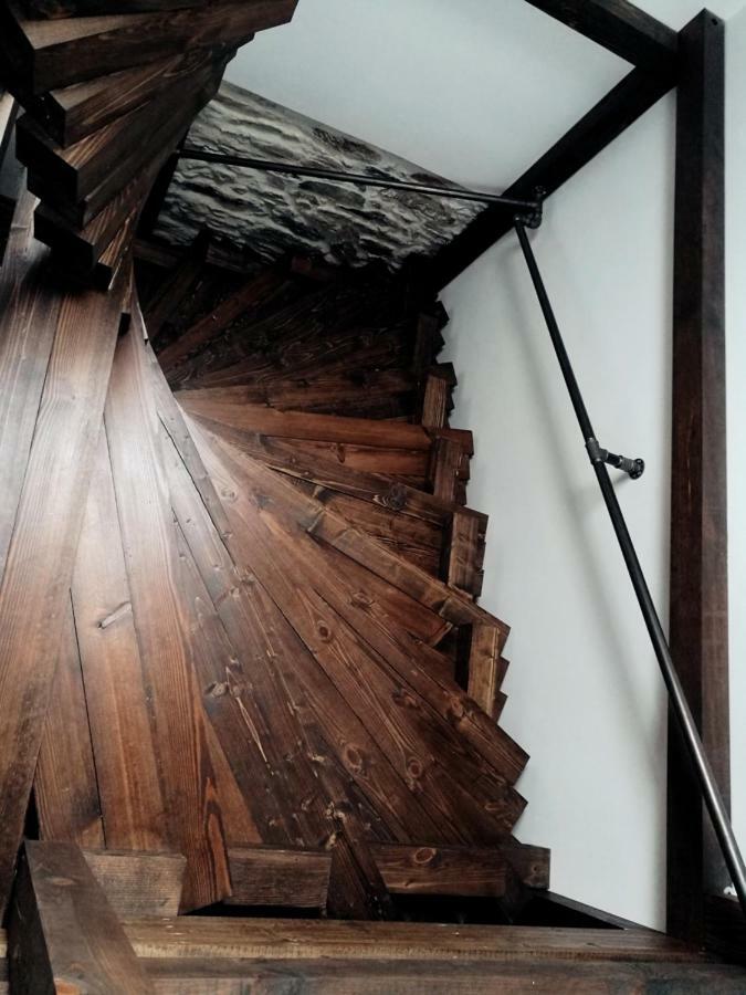 Statek "Two Brooms", Apartment Mirkovice Luaran gambar